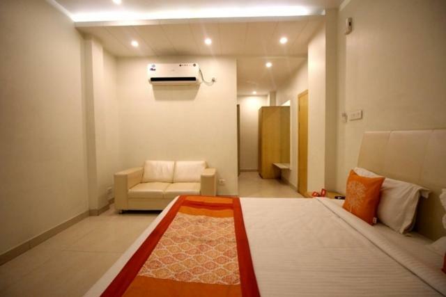 Hotel Yash Inn Mirzāpur Eksteriør bilde