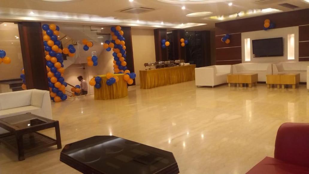 Hotel Yash Inn Mirzāpur Eksteriør bilde