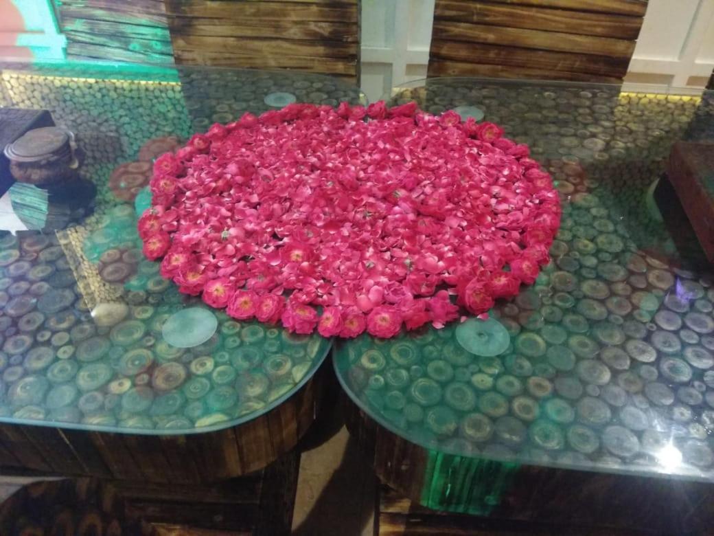 Hotel Yash Inn Mirzāpur Eksteriør bilde